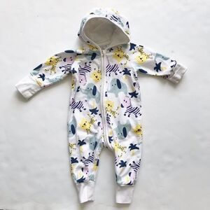Polarn O. Pyret zoo print hooded jumpsuit GUC 4-6m
